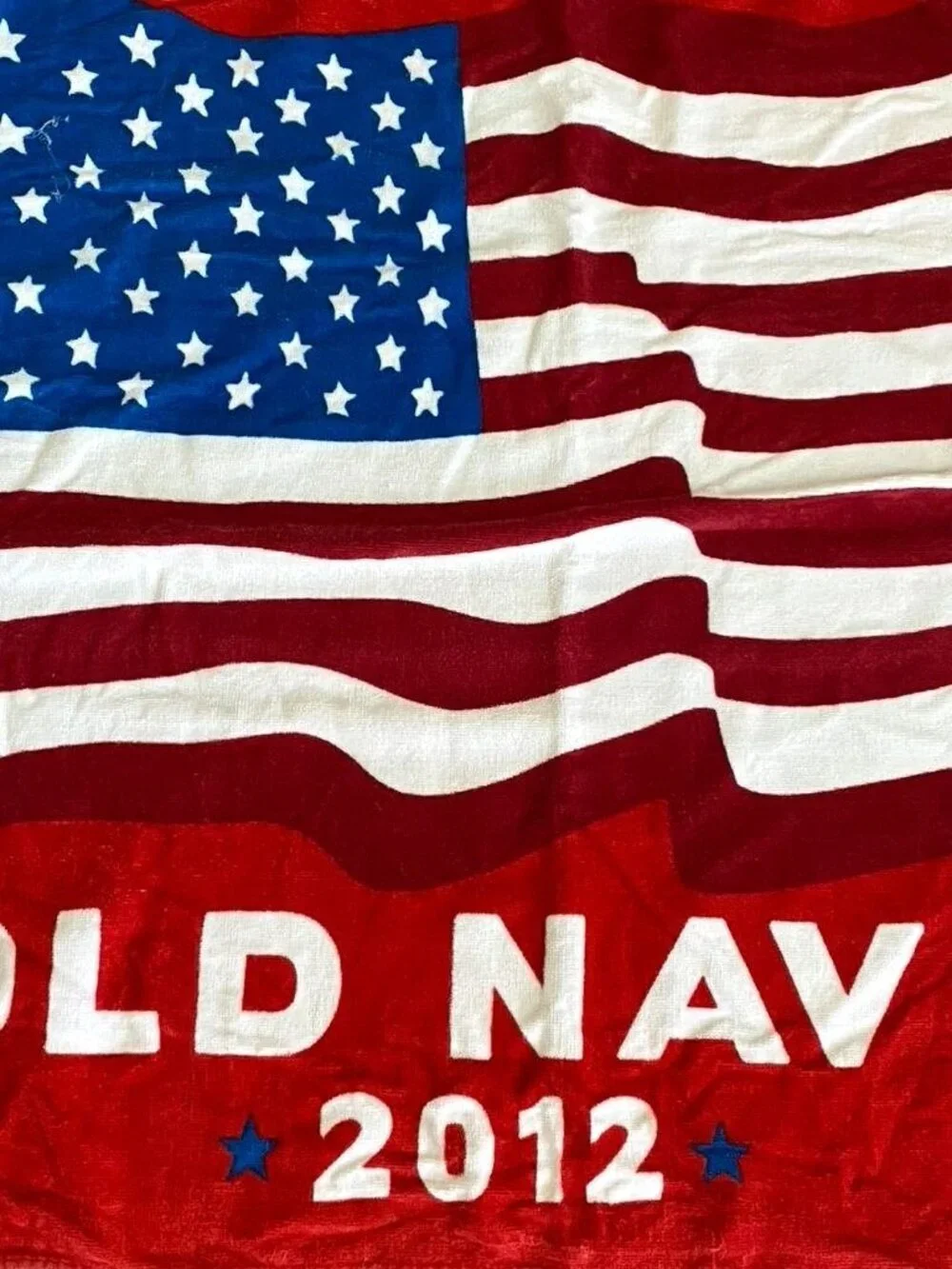 Old Navy 2012 NWOT Beach Towel Patriotic Flag July 4th Celebration Pool Activity